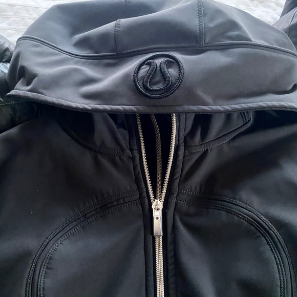 FLASH SALE $45 TODAY Lululemon Uba hoodie NEW size 6 - Picture 4 of 4